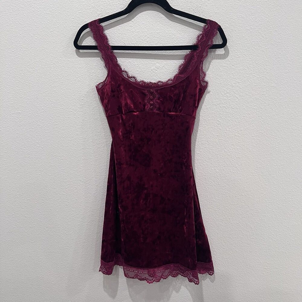 Dolls Kill Widow PRACTICAL MAGIC VELVET DRESS - RED XXS Vampy Goth Retro Witch